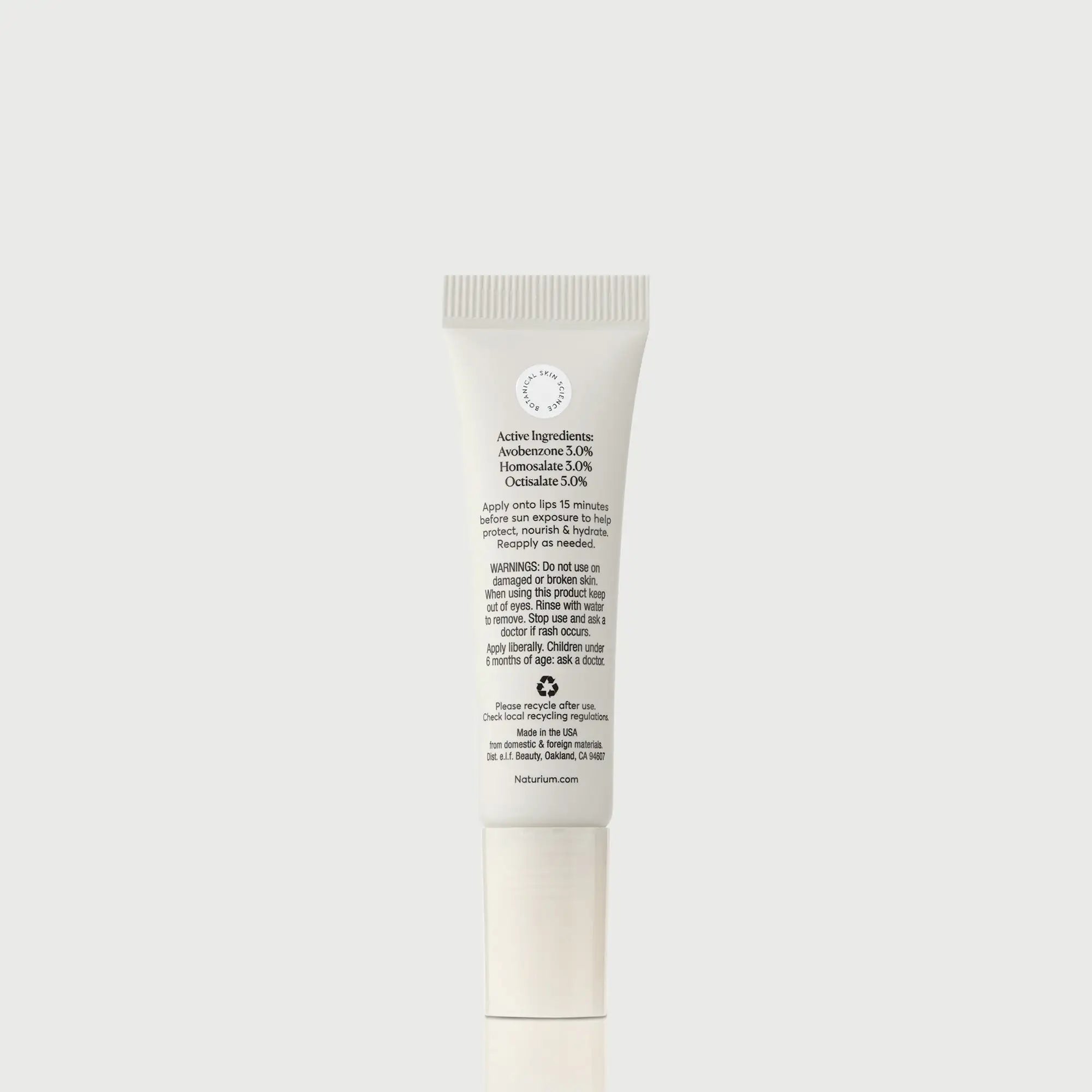 phyto-glow-lip-balm-spf-45-clear-h0 NATR-10124_PhytoGlow_SPF_Clear_primary_capon_back_bonebkgd_1.webp
