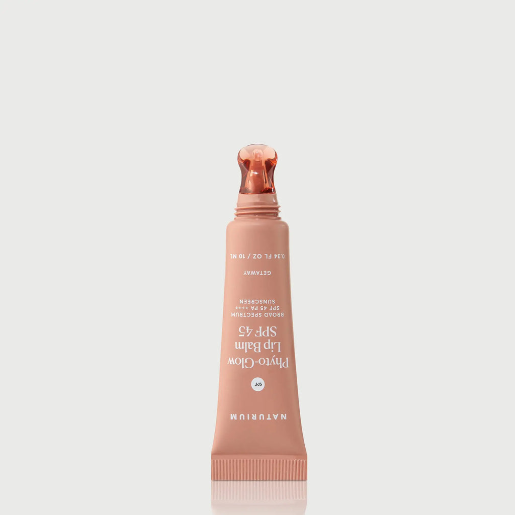 phyto-glow-lip-balm-spf-45-getaway-i0 NATR-10126_PhytoGlow_SPF_Getaway_primary_nocap_bonebkgd_1.webp