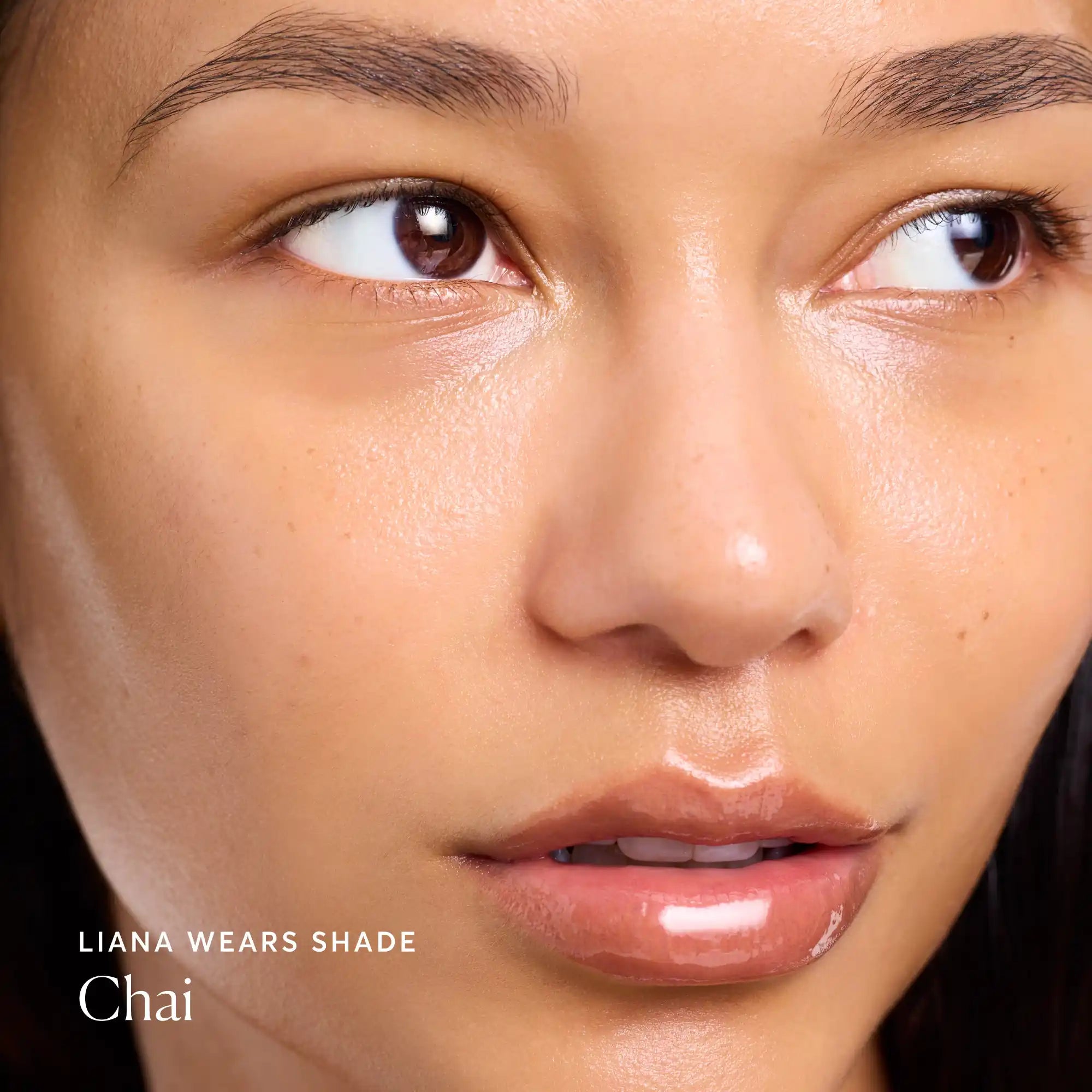 phyto-glow-lip-balm-chai-u5 NATR-60111-Alt-Images-Phyto-Glow-Lip-Balm-Chai-04.webp