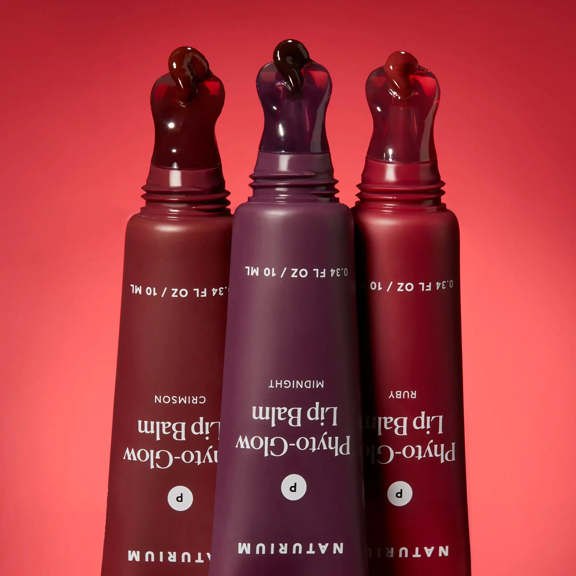 phyto-glow-lip-balm-crimson-p4 phytoglow-moody_6357-crop_1_e73a7054-8061-4f72-8a58-c0111f6fcffa.webp